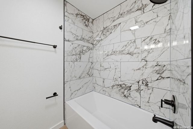 9475 Brushy Point, San Antonio, TX 78250