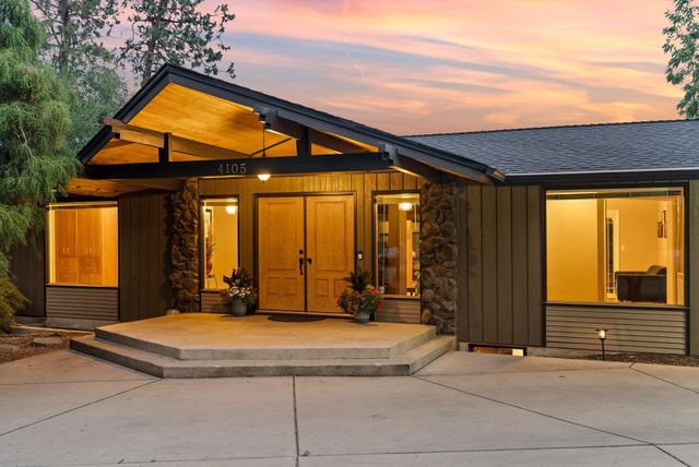 4105 S Adams Rd, Veradale, WA 99037