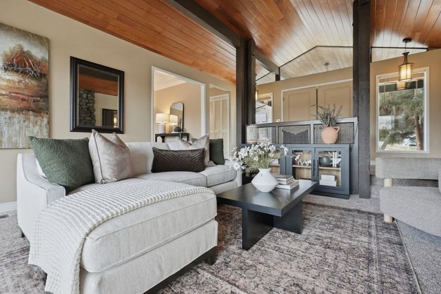 4105 S Adams Rd, Veradale, WA 99037