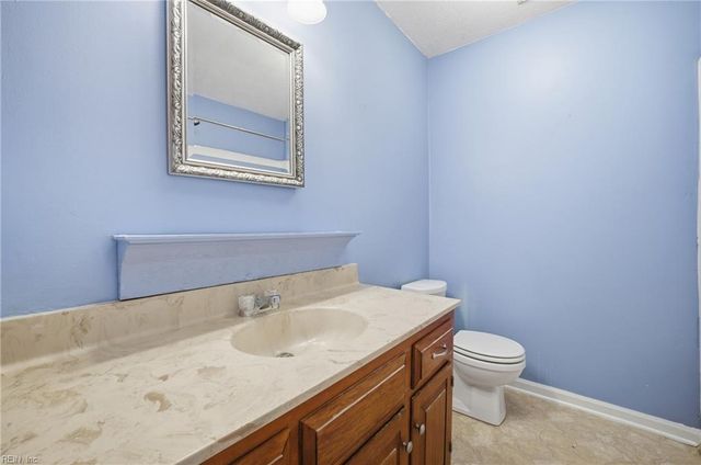 103 Wreck Shoal DR, Newport News, VA 23606