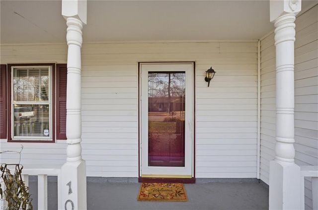 103 Wreck Shoal DR, Newport News, VA 23606