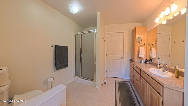 49 ANTLER LANE, Spirit Lake, ID 83869