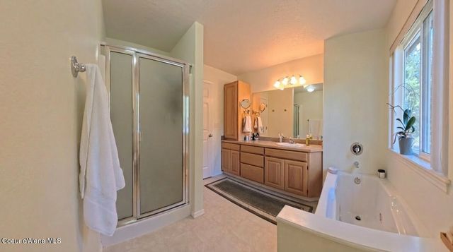 49 ANTLER LANE, Spirit Lake, ID 83869