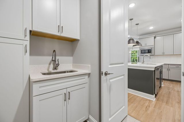 1800 Emmeline Way, Hixson, TN 37343