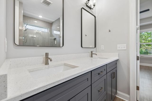1800 Emmeline Way, Hixson, TN 37343