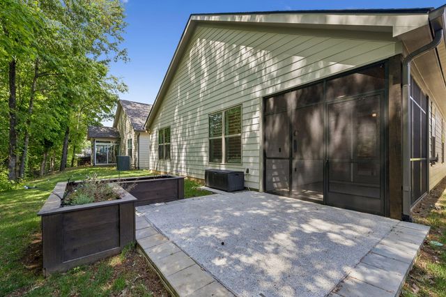 1800 Emmeline Way, Hixson, TN 37343
