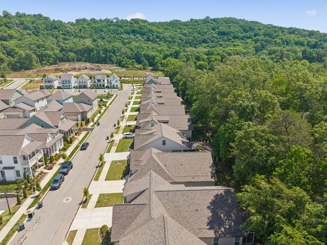 1800 Emmeline Way, Hixson, TN 37343