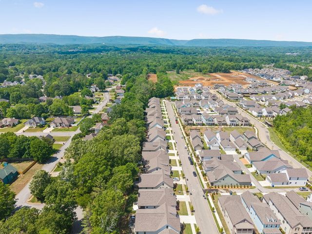 1800 Emmeline Way, Hixson, TN 37343