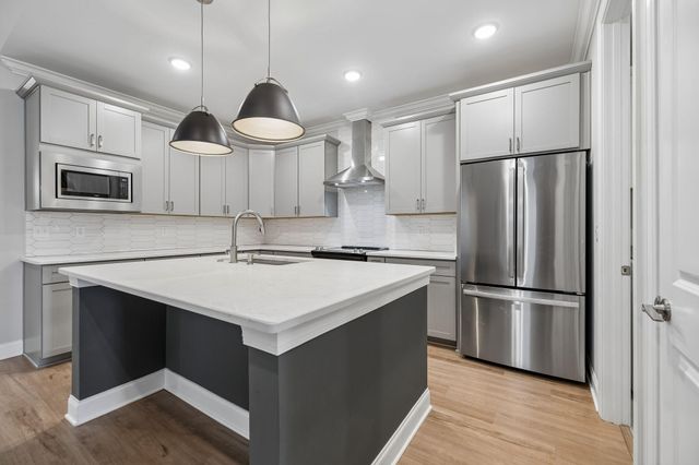 1800 Emmeline Way, Hixson, TN 37343