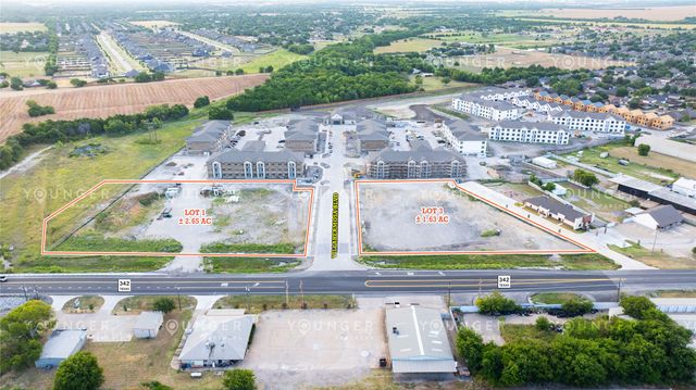 130 VILLAHERMOSA BLVD, Red Oak, TX 75154