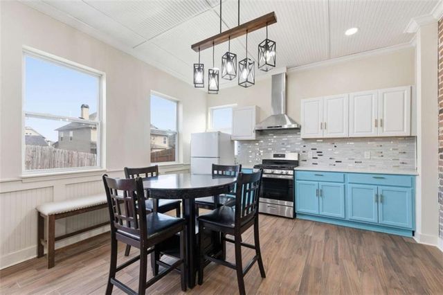 1186 Halletts Peak Place, Lawrenceville, GA 30044