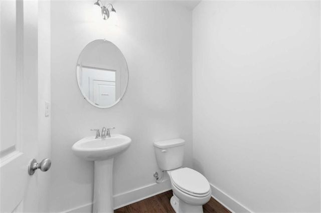 1186 Halletts Peak Place, Lawrenceville, GA 30044