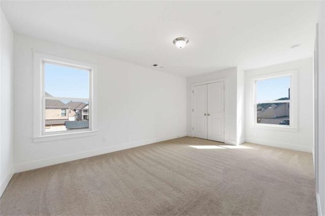 1186 Halletts Peak Place, Lawrenceville, GA 30044