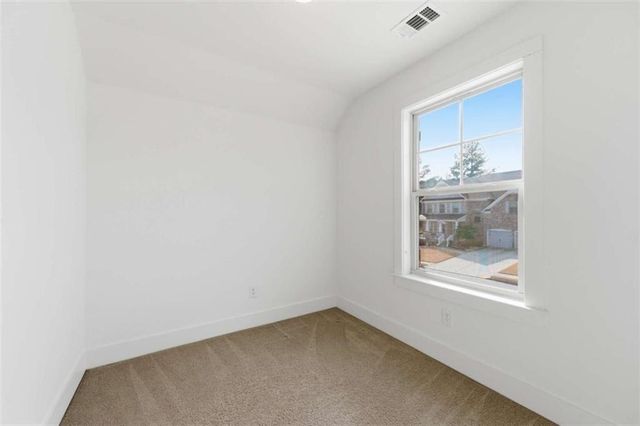 1186 Halletts Peak Place, Lawrenceville, GA 30044