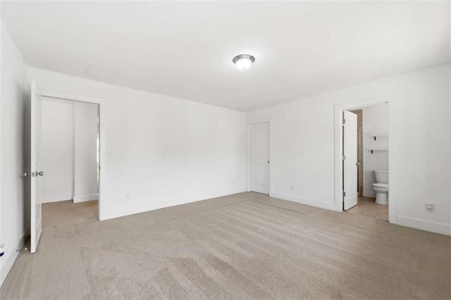 1186 Halletts Peak Place, Lawrenceville, GA 30044