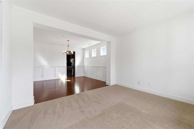 1186 Halletts Peak Place, Lawrenceville, GA 30044