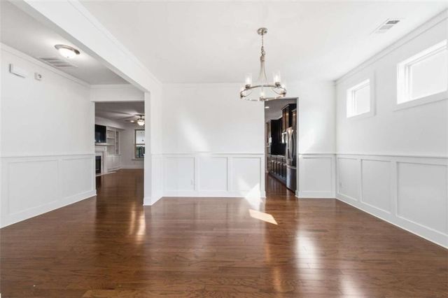 1186 Halletts Peak Place, Lawrenceville, GA 30044