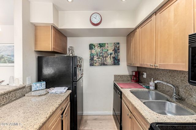 4410 N LONGVIEW Avenue 202, Phoenix, AZ 85014