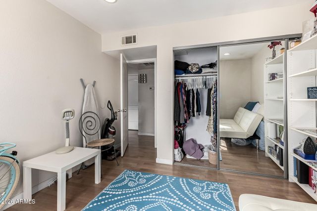 4410 N LONGVIEW Avenue 202, Phoenix, AZ 85014