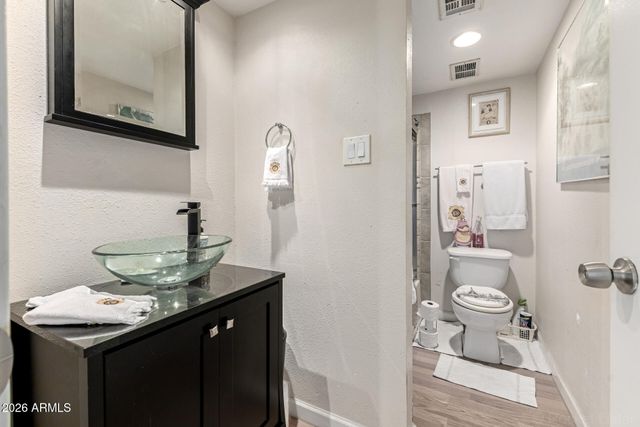 4410 N LONGVIEW Avenue 202, Phoenix, AZ 85014