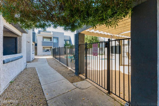 4410 N LONGVIEW Avenue 202, Phoenix, AZ 85014