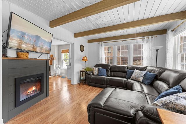 1421 Ash Street, Baraboo, WI 53913
