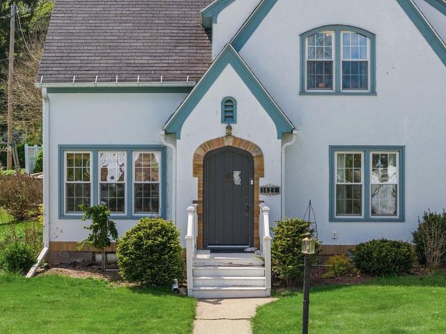 1421 Ash Street, Baraboo, WI 53913