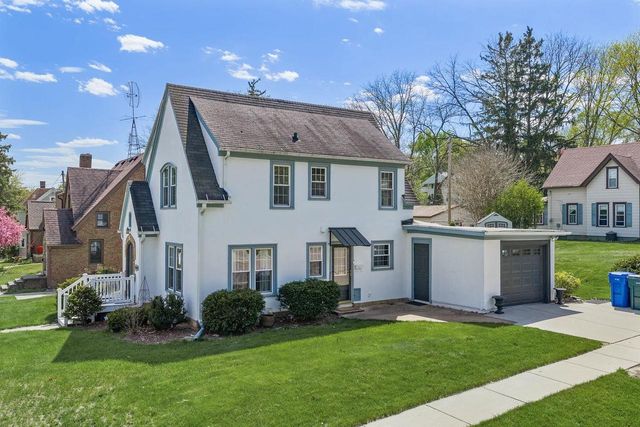 1421 Ash Street, Baraboo, WI 53913