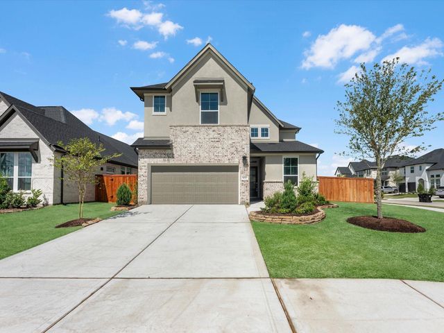 8002 Treetop View Drive, Fulshear, TX 77441
