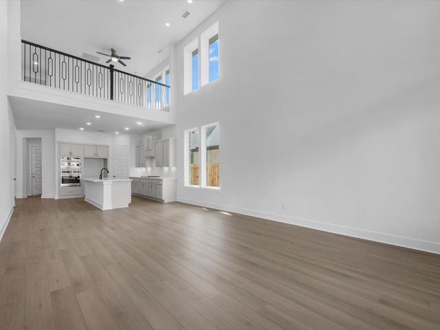 8002 Treetop View Drive, Fulshear, TX 77441