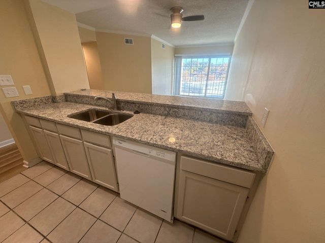 2002 Greene Street 209, Columbia, SC 29205