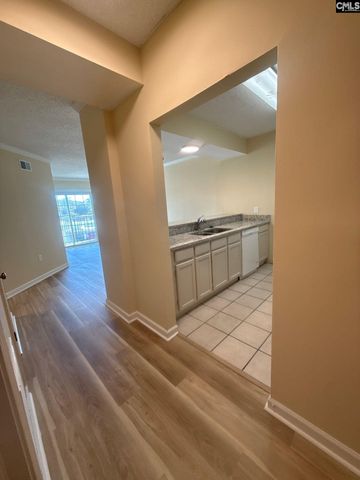 2002 Greene Street 209, Columbia, SC 29205