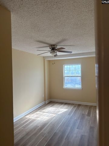 2002 Greene Street 209, Columbia, SC 29205