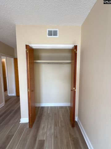 2002 Greene Street 209, Columbia, SC 29205