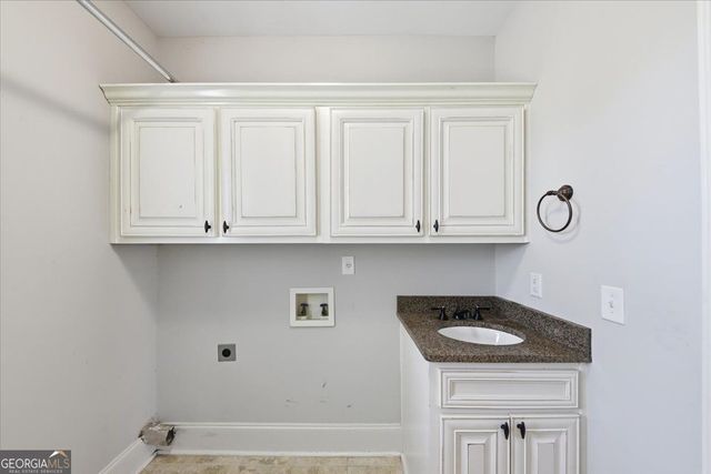 172 Shellbark Drive, Mcdonough, GA 30252