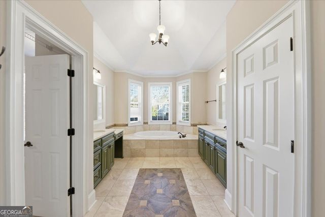 172 Shellbark Drive, Mcdonough, GA 30252