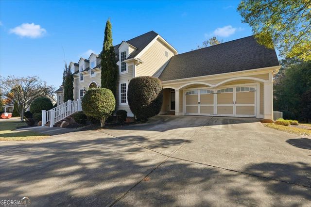 172 Shellbark Drive, Mcdonough, GA 30252