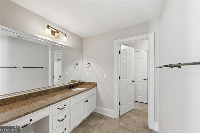 172 Shellbark Drive, Mcdonough, GA 30252