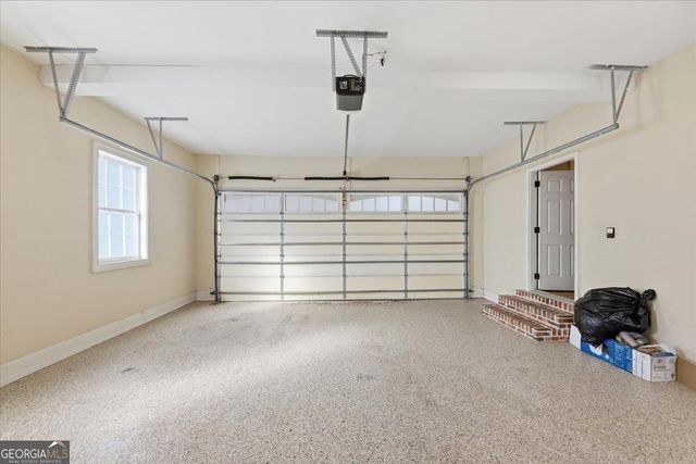 172 Shellbark Drive, Mcdonough, GA 30252