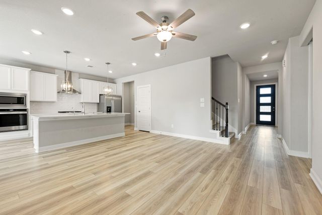 17929 Canopy Trace Court, Conroe, TX 77316