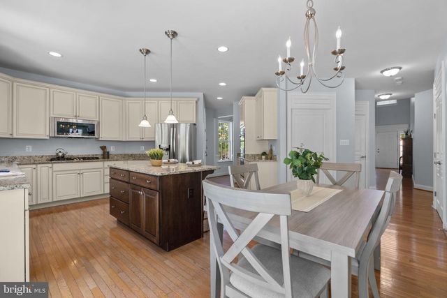4110 HOGG CT, Ellicott City, MD 21043