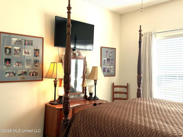 94145 Bayou Drive, Diamondhead, MS 39525