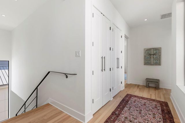 1110 Grovewood Lane, Houston, TX 77008