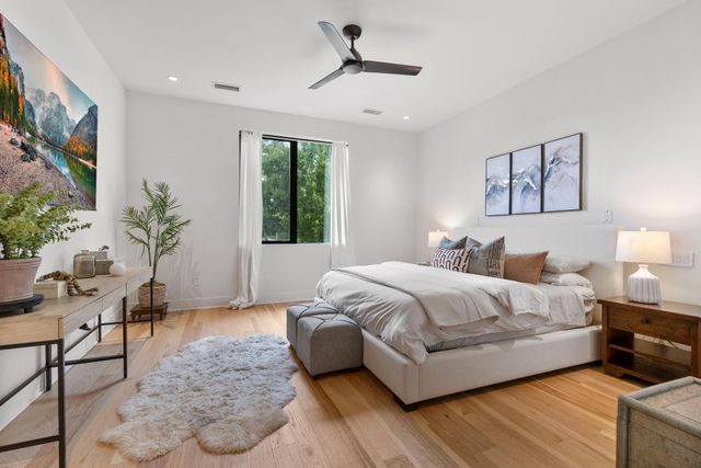 1110 Grovewood Lane, Houston, TX 77008