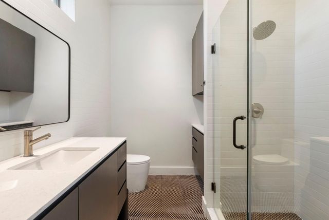1110 Grovewood Lane, Houston, TX 77008