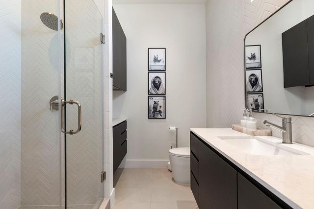 1110 Grovewood Lane, Houston, TX 77008