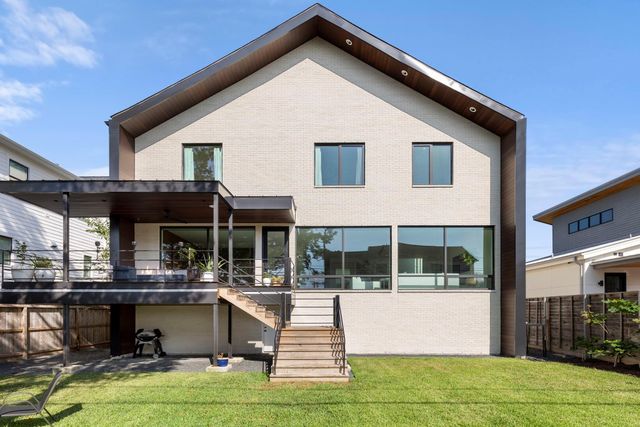 1110 Grovewood Lane, Houston, TX 77008
