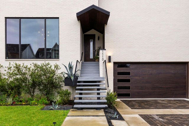 1110 Grovewood Lane, Houston, TX 77008