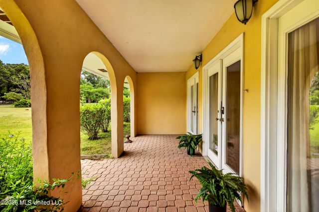 13239 Old Woolmarket Road, Biloxi, MS 39532