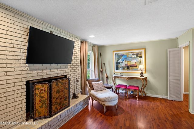 13239 Old Woolmarket Road, Biloxi, MS 39532